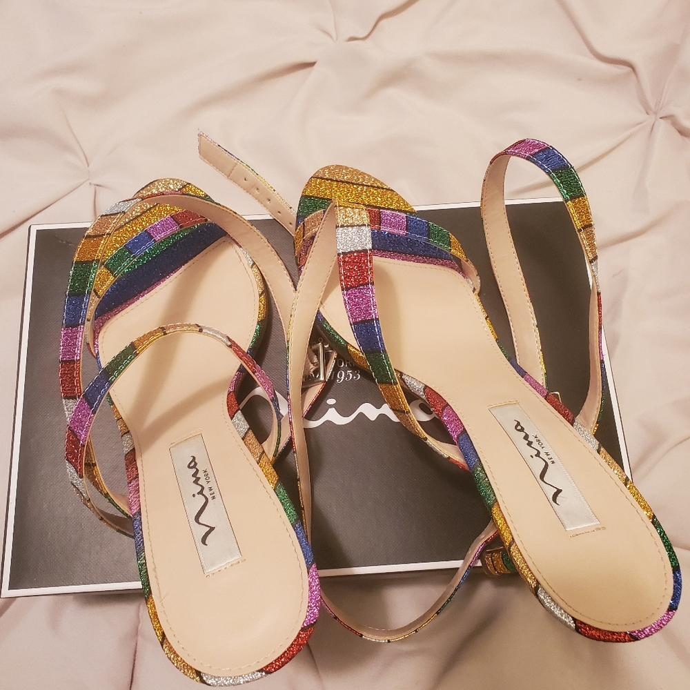 Beautiful Nina shoes - Picture 4 of 5